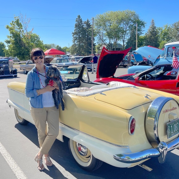 Meet your Posher, Erica - Picture 13 of 16